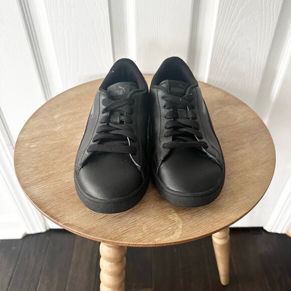 Puma All Black Solid Smash V2 Low Top Lace Up Trainer Sneakers Kids 2.5 - Picture 4 of 10